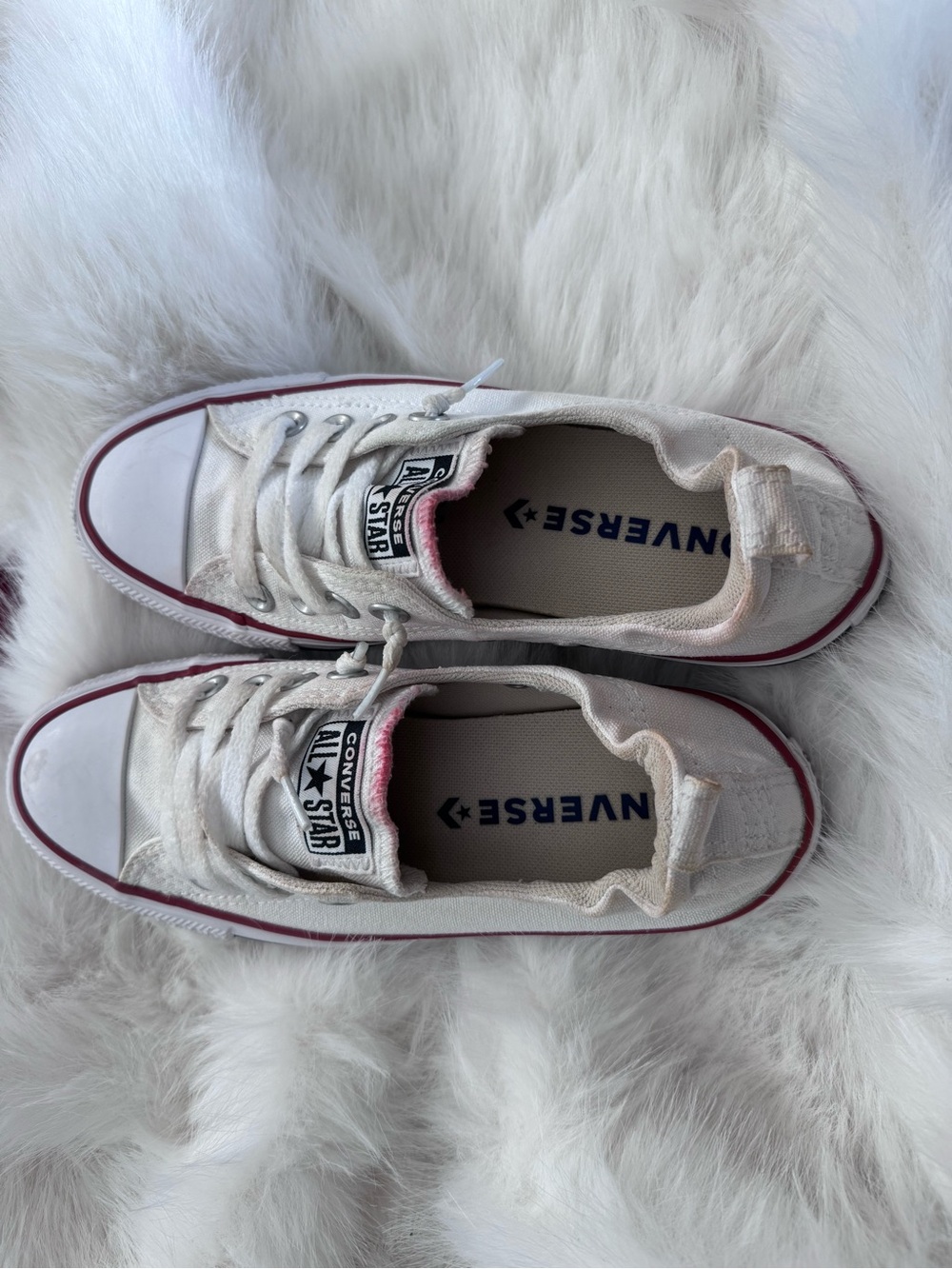 Converse Kids White Canvas Low-Top Sneakers with Burgundy Trim